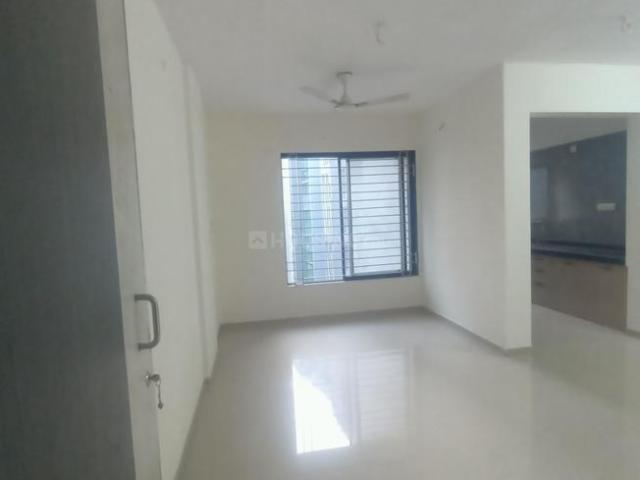 2 BHK Apartment in Chala for rent Vapi. The reference number is 19675156