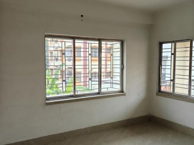 2 BHK Apartment in Chandannagar for resale Hooghly. The reference number is 20648451