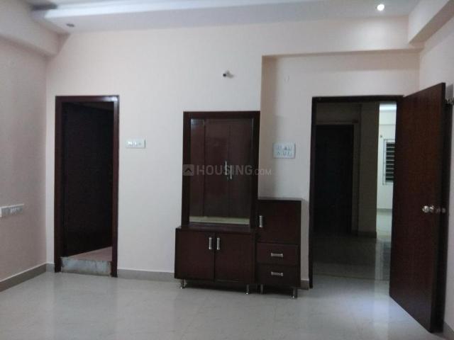 2 BHK Apartment in Chandanagar for rent Hyderabad. The reference number is 20736268