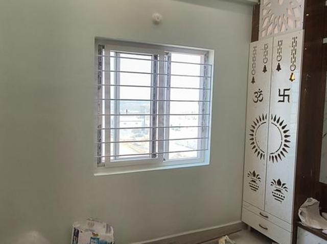 2 BHK Apartment in Chandanagar for resale Hyderabad. The reference number is 15014492