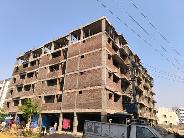 2 BHK Apartment in Chandanagar for resale Hyderabad. The reference number is 16691069