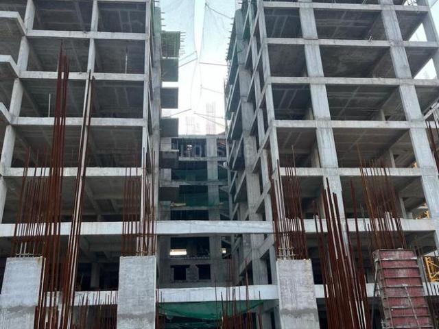 2 BHK Apartment in Chandanagar for resale Hyderabad. The reference number is 16033349