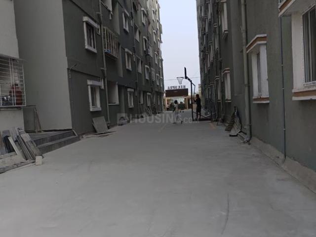 2 BHK Apartment in Chandanagar for resale Hyderabad. The reference number is 19918438