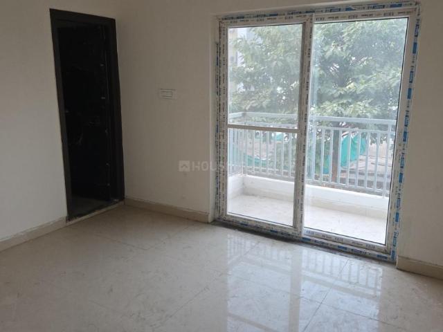 2 BHK Apartment in Chandanagar for resale Hyderabad. The reference number is 19166604