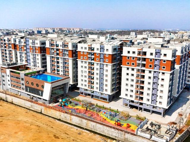 2 BHK Apartment in Chandanagar for resale Hyderabad. The reference number is 20746189