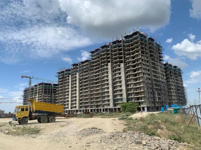 2 BHK Apartment in Chandanagar for resale Hyderabad. The reference number is 20132528