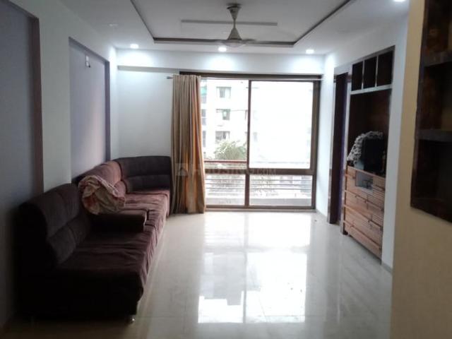 2 BHK Apartment in Chandkheda for rent Ahmedabad. The reference number is 15597974