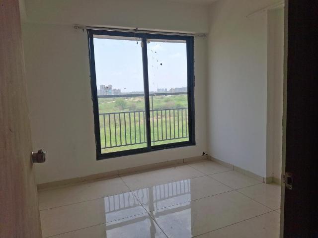 2 BHK Apartment in Chandkheda for rent Ahmedabad. The reference number is 20513686