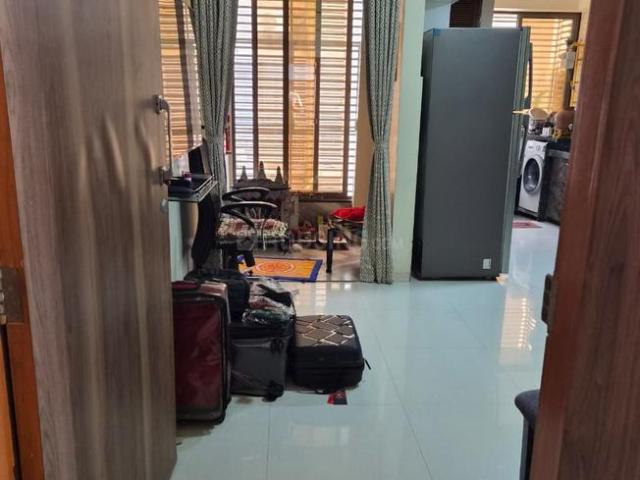 2 BHK Apartment in Chandkheda for rent Ahmedabad. The reference number is 20935392