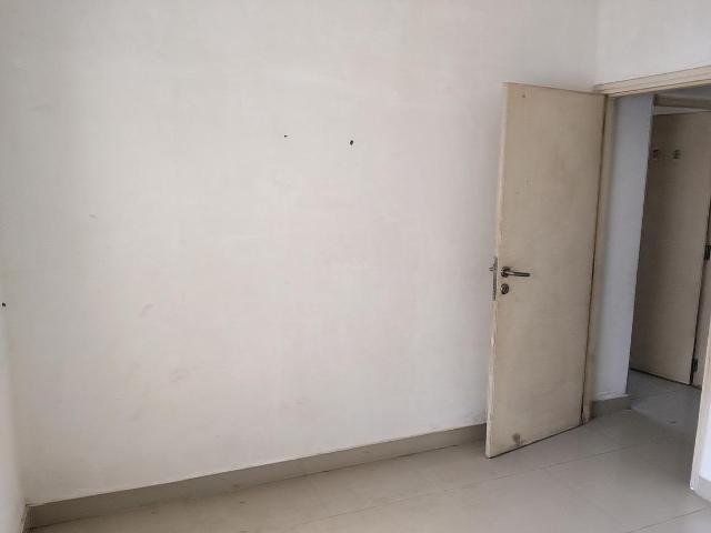2 BHK Apartment in Chandkheda for resale Ahmedabad. The reference number is 18100244