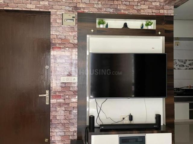 2 BHK Apartment in Chandkheda for resale Ahmedabad. The reference number is 19645270