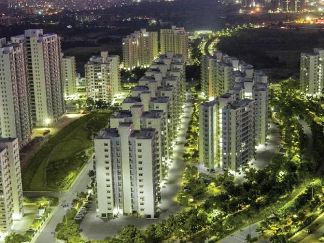 2 BHK Apartment in Chandkheda for resale Ahmedabad. The reference number is 20076752