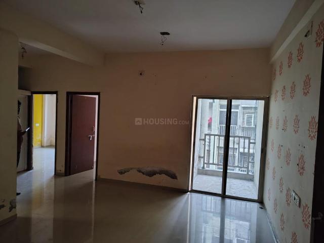 2 BHK Apartment in Chandkheda for resale Ahmedabad. The reference number is 20082488