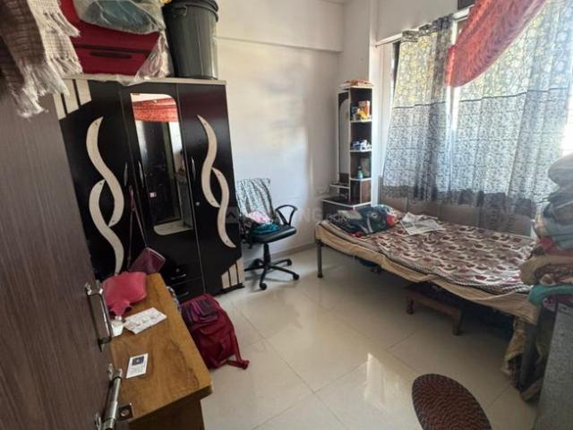 2 BHK Apartment in Chandkheda for resale Ahmedabad. The reference number is 20113184