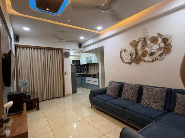 2 BHK Apartment in Chandkheda for resale Ahmedabad. The reference number is 20215898