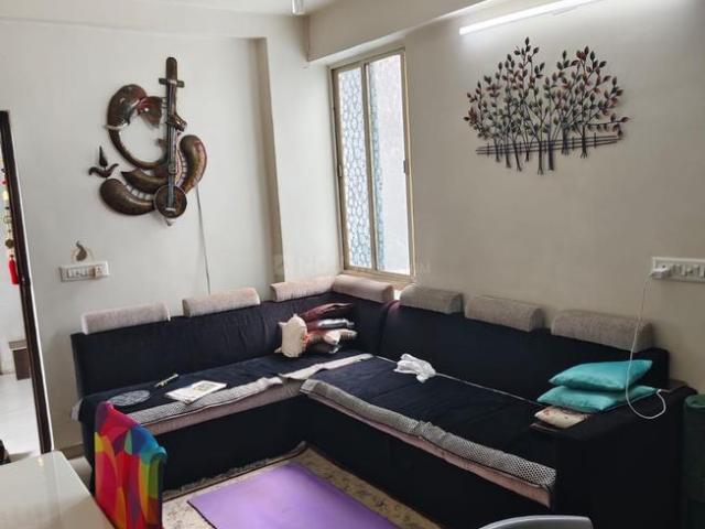 2 BHK Apartment in Chandkheda for resale Ahmedabad. The reference number is 20576285