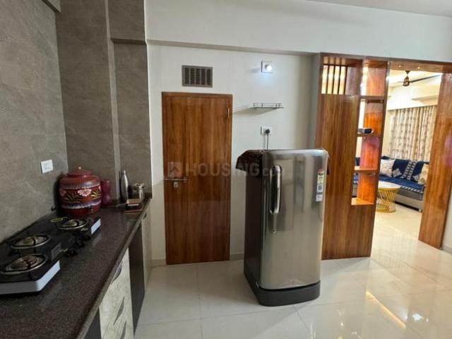 2 BHK Apartment in Chandkheda for resale Ahmedabad. The reference number is 20692969