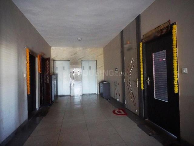 2 BHK Apartment in Chandkheda for resale Ahmedabad. The reference number is 20738486