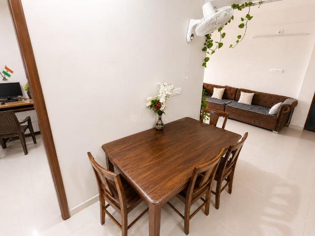 2 BHK Apartment in Chandkheda for resale Ahmedabad. The reference number is 20806760