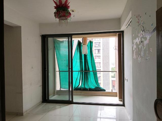 2 BHK Apartment in Chandkheda for resale Ahmedabad. The reference number is 20939843