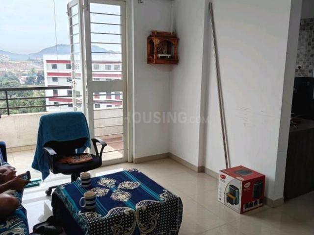 2 BHK Apartment in Charholi Budruk for rent Pune. The reference number is 18150711