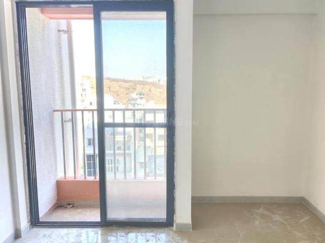 2 BHK Apartment in Charholi Budruk for rent Pune. The reference number is 20385504