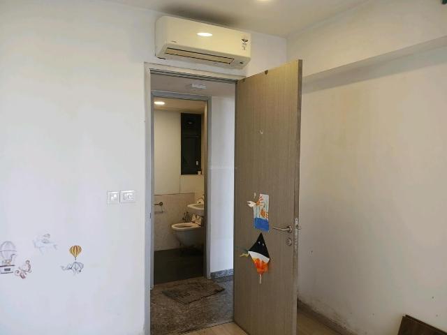 2 BHK Apartment in Chembur for rent Mumbai. The reference number is 13084460