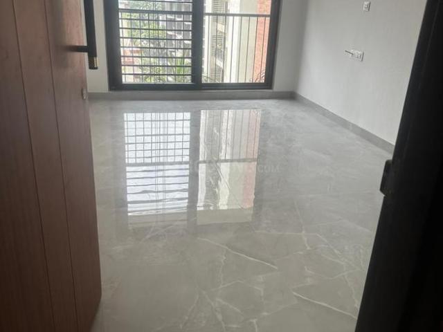 2 BHK Apartment in Chembur for rent Mumbai. The reference number is 15445469