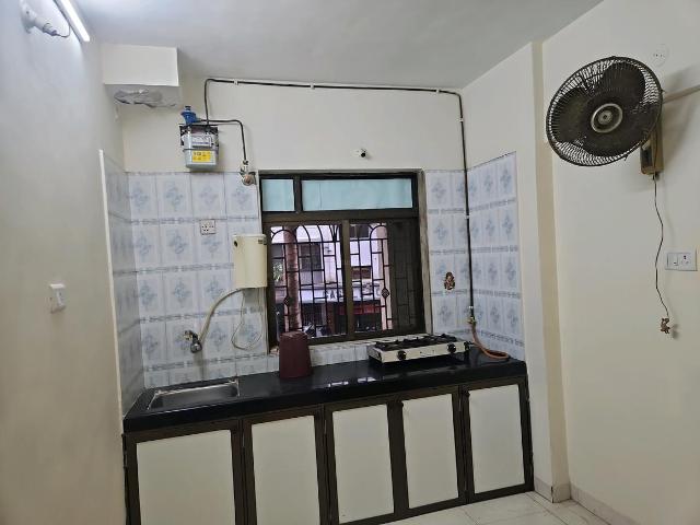 2 BHK Apartment in Chembur for rent Mumbai. The reference number is 17223590