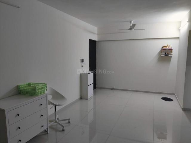 2 BHK Apartment in Chembur for rent Mumbai. The reference number is 18444402