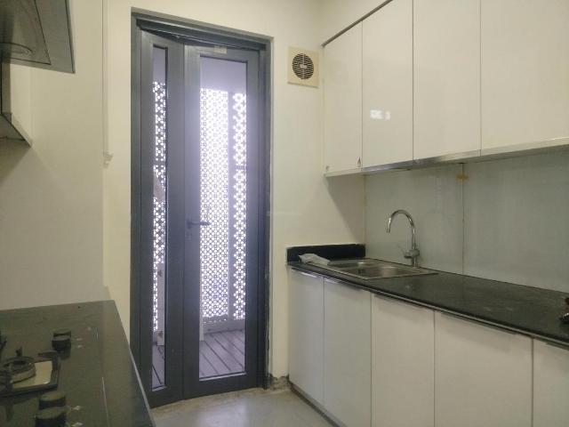 2 BHK Apartment in Chembur for rent Mumbai. The reference number is 18552037