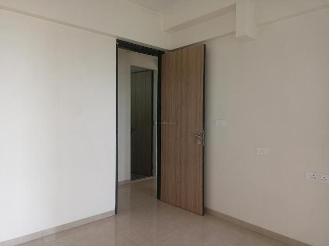 2 BHK Apartment in Chembur for rent Mumbai. The reference number is 18686004