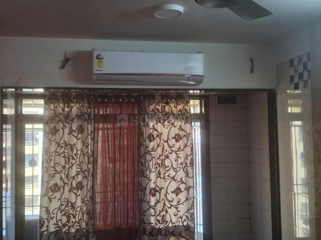2 BHK Apartment in Chembur for rent Mumbai. The reference number is 18860864