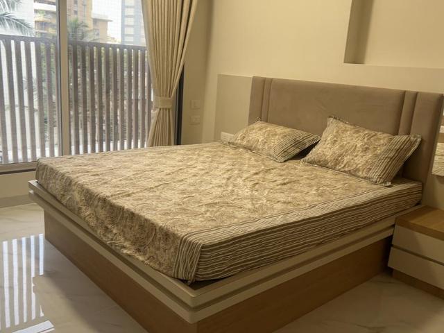 2 BHK Apartment in Chembur for rent Mumbai. The reference number is 18075827
