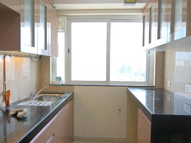 2 BHK Apartment in Chembur for rent Mumbai. The reference number is 18179503