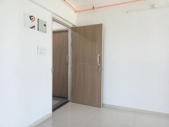 2 BHK Apartment in Chembur for rent Mumbai. The reference number is 18349013