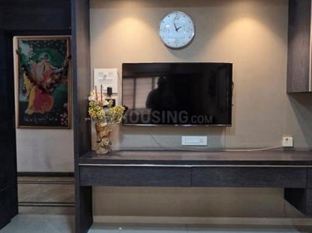 2 BHK Apartment in Chembur for rent Mumbai. The reference number is 19640542
