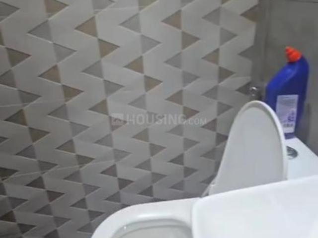 2 BHK Apartment in Chembur for rent Mumbai. The reference number is 19813977