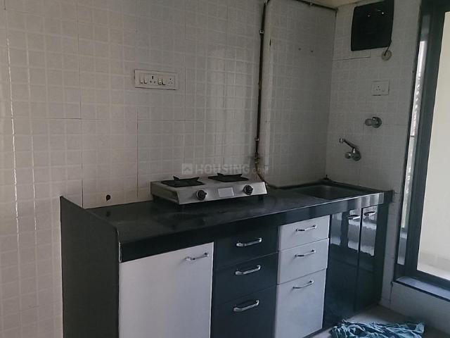 2 BHK Apartment in Chembur for rent Mumbai. The reference number is 19067746