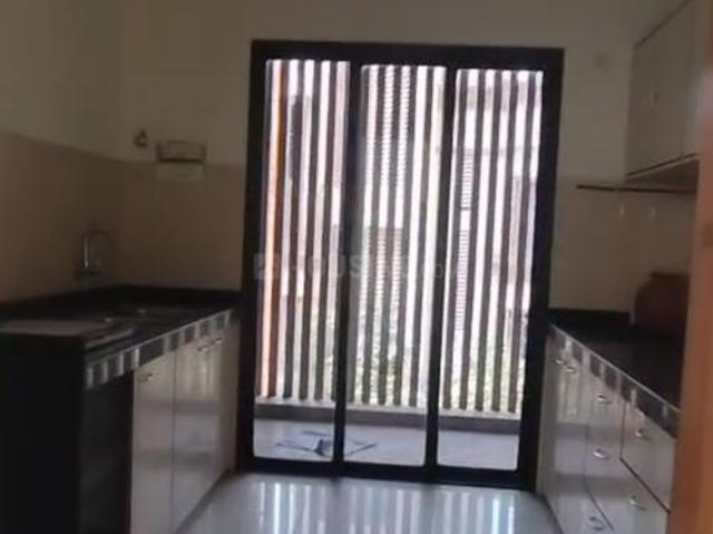 2 BHK Apartment in Chembur for rent Mumbai. The reference number is 19165027
