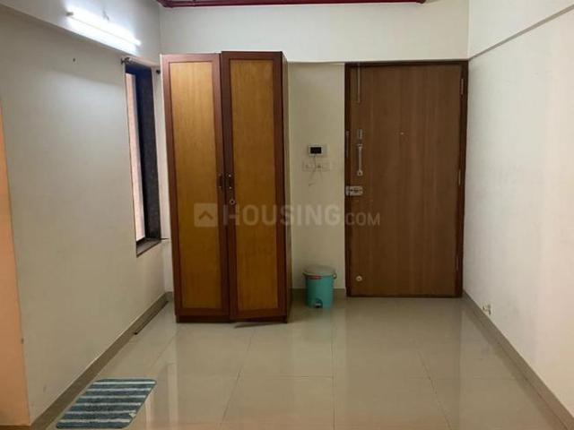 2 BHK Apartment in Chembur for rent Mumbai. The reference number is 20433772