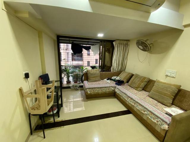 2 BHK Apartment in Chembur for rent Mumbai. The reference number is 20673915