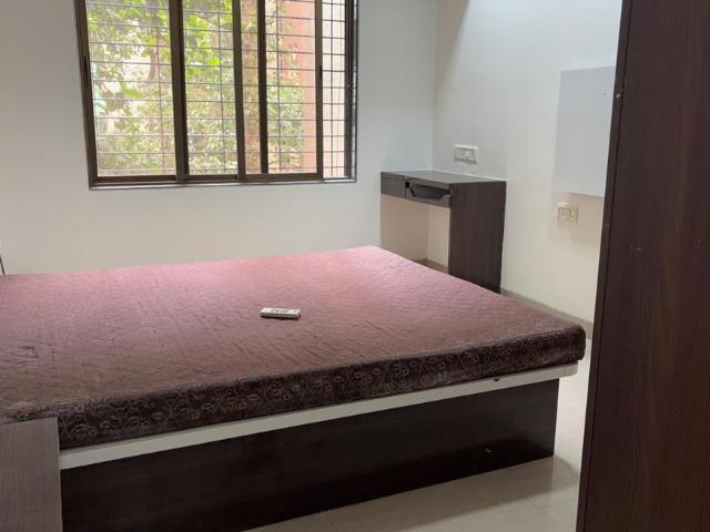 2 BHK Apartment in Chembur for rent Mumbai. The reference number is 20743588