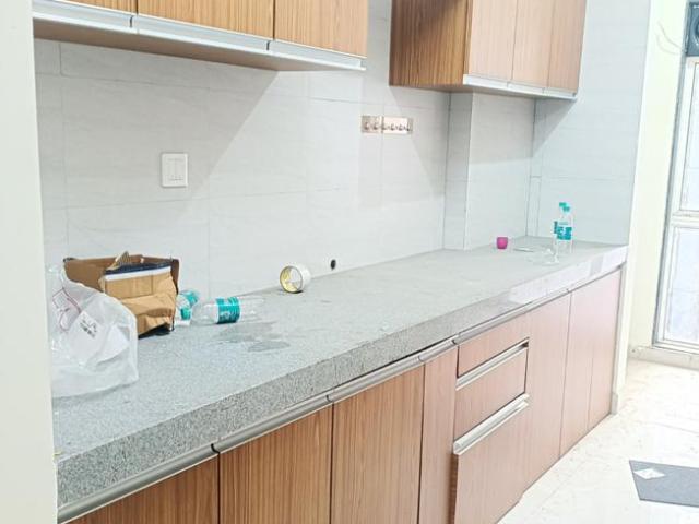 2 BHK Apartment in Chembur for rent Mumbai. The reference number is 7466875