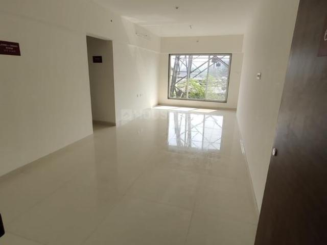 2 BHK Apartment in Chembur for resale Mumbai. The reference number is 8674000