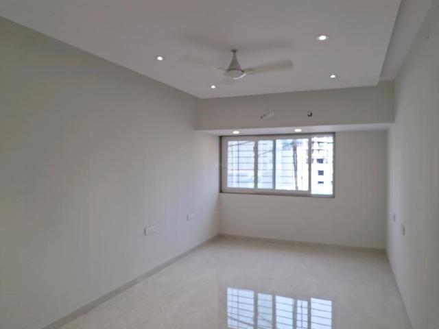 2 BHK Apartment in Chembur for resale Mumbai. The reference number is 14736764