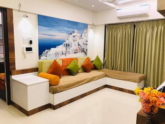 2 BHK Apartment in Chembur for resale Mumbai. The reference number is 16753250