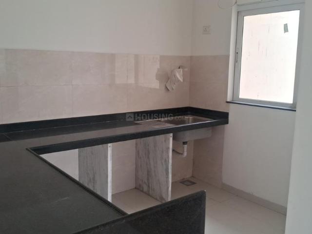 2 BHK Apartment in Chembur for resale Mumbai. The reference number is 17995155
