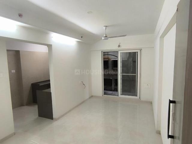 2 BHK Apartment in Chembur for resale Mumbai. The reference number is 18890114