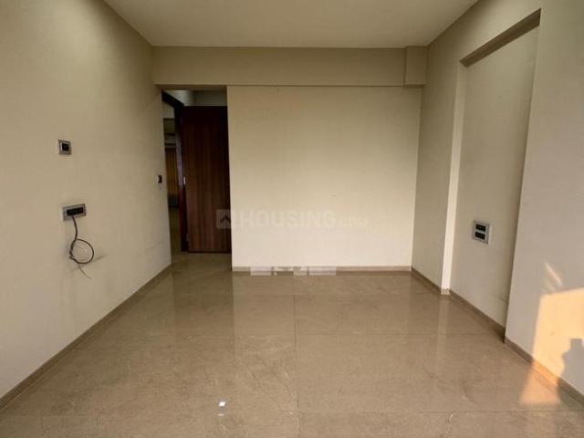 2 BHK Apartment in Chembur for resale Mumbai. The reference number is 18996956